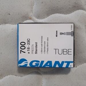 Giant presta standard 700 x18-23c inner tube